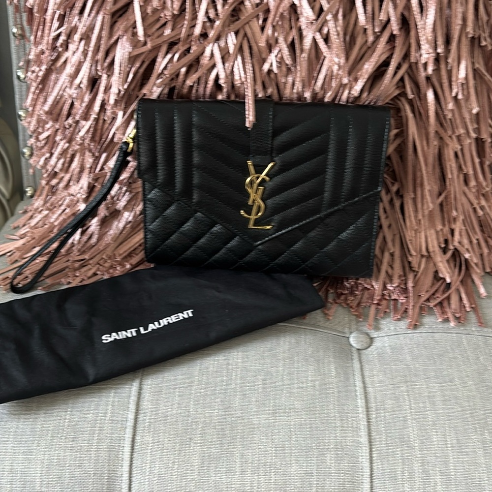 🔥Yves Saint Laurent Envelope Flap Clutch with dust bag 6.3"H x 8.3"W x 1.2"D.